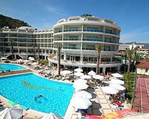 Deluxe Hotel Pinetapark - Армуталан - фото 22