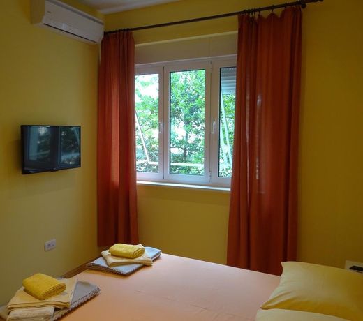 Rooms Stella