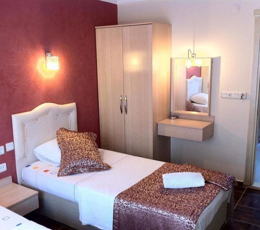 Marsyas Hotel
