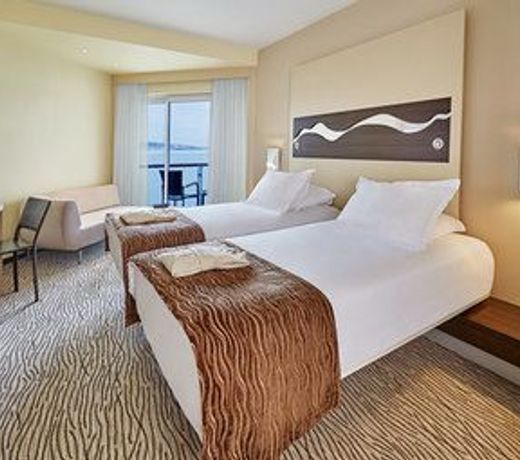 Richmond Nua Wellness Spa - Adult Only