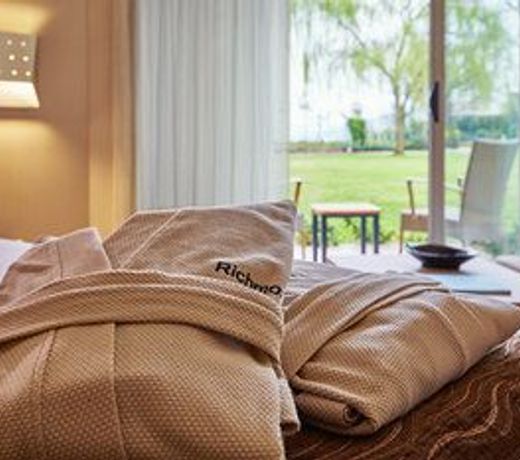 Richmond Nua Wellness Spa - Adult Only