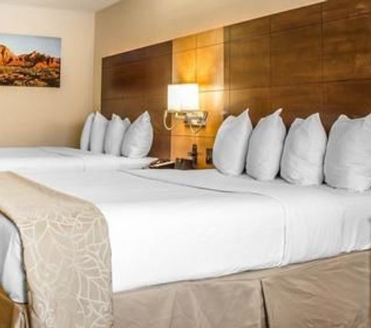 Arroyo Pinion Hotel, Ascend Hotel Collection