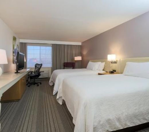 Hilton Garden Inn Bakersfield