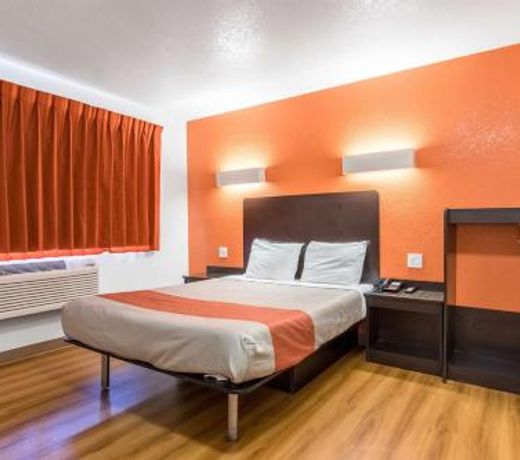 Motel 6 Bakersfield