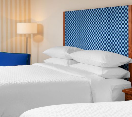 Four Points by Sheraton Bakersfield