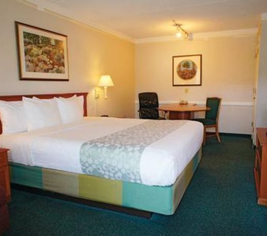 La Quinta Inn by Wyndham Bakersfield South