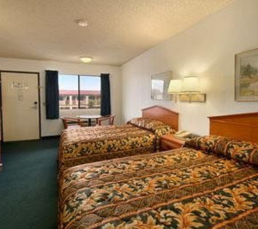 Americas Best Value Inn & Suites Bakersfield Central
