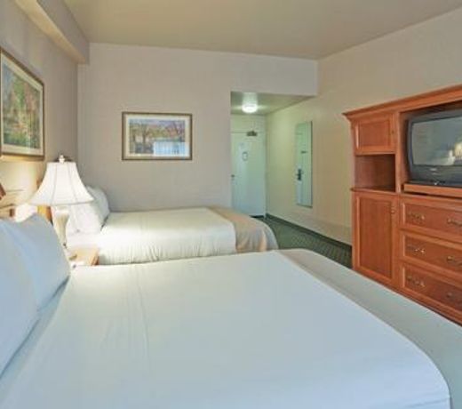 Holiday Inn Express Bakersfield, an IHG Hotel