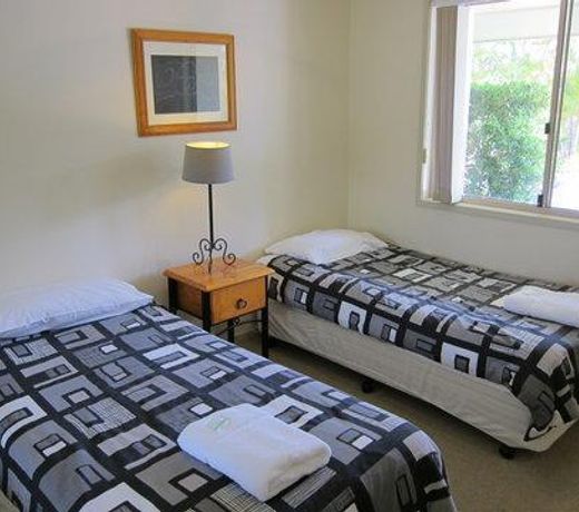 Byron Lakeside Holiday Apartments