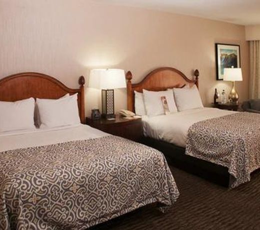 Hilton Santa Barbara Beachfront Resort
