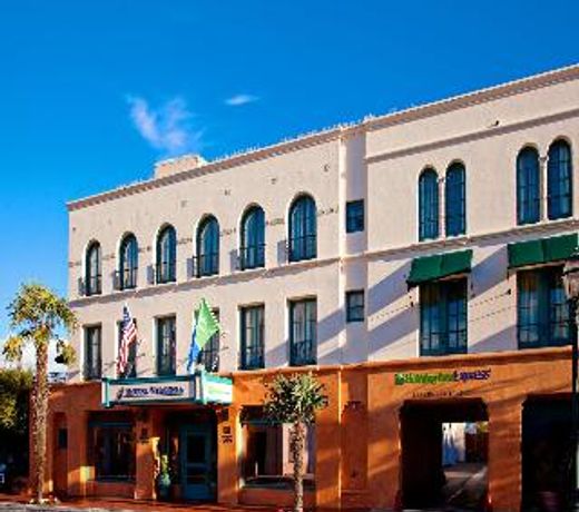Holiday Inn Express Santa Barbara, an IHG Hotel