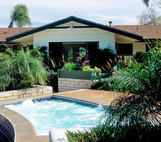 THE SANDMAN INN
