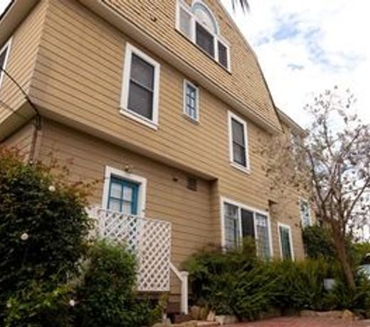 Bath Street Inn