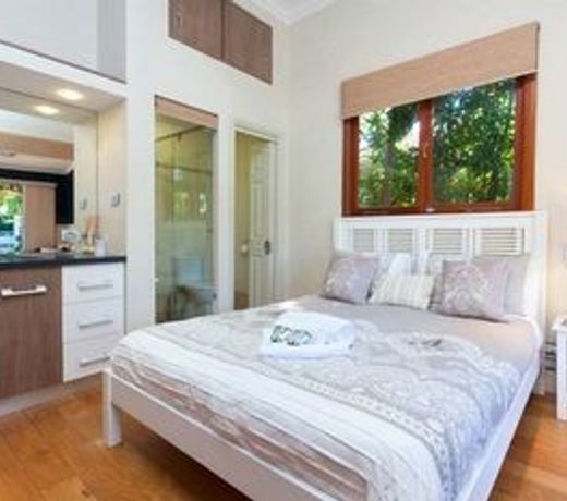 Bayhaven Lodge