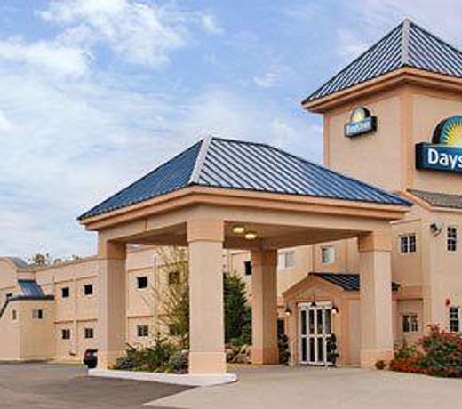 Days Inn by Wyndham Ridgefield NJ