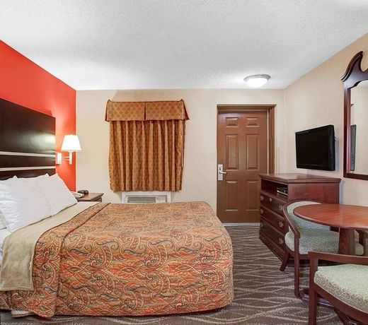 Days Inn by Wyndham Ridgefield NJ