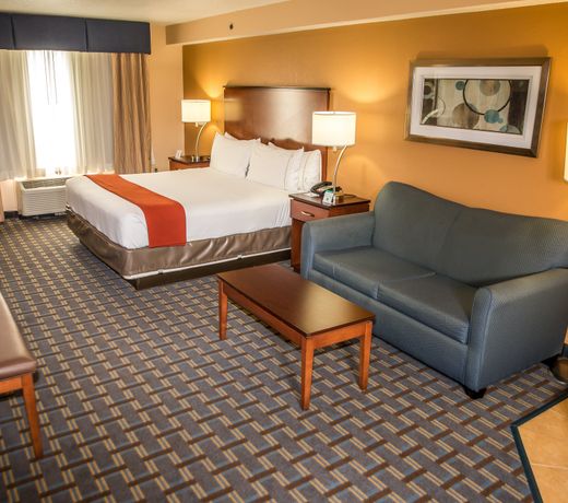 Holiday Inn Express Hotel & Suites Cocoa Beach, an IHG Hotel