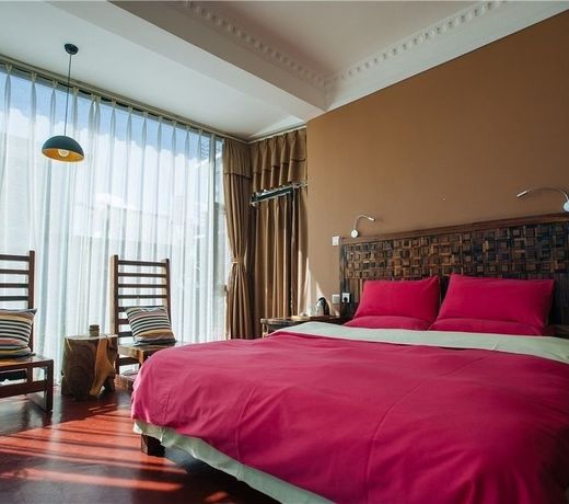 Dali Yunding Hotel