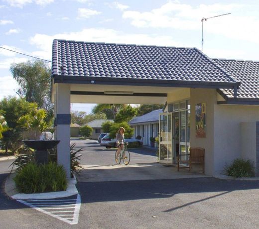 Gale Street Motel & Villas