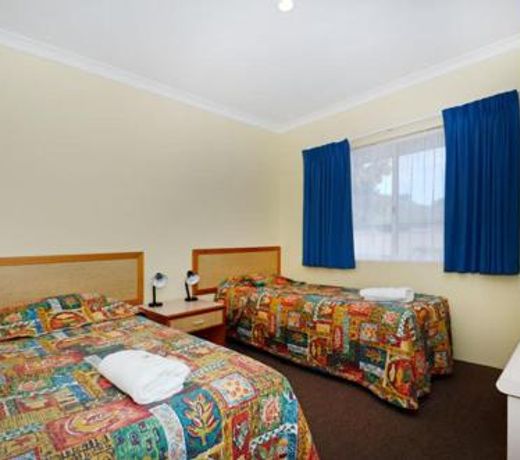 Gale Street Motel & Villas