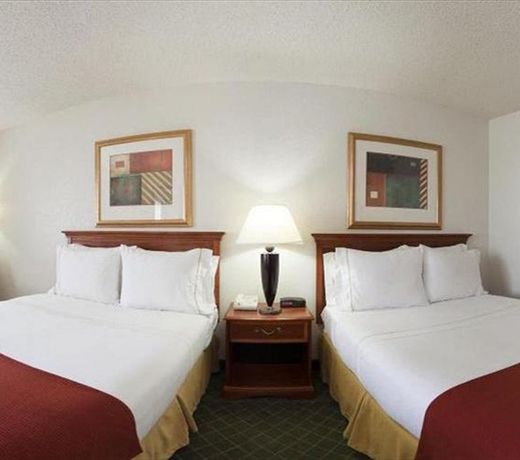 Country Inn & Suites by Radisson, Frederick, MD