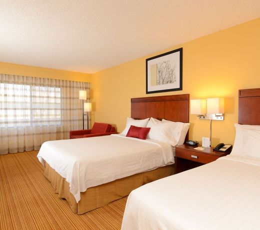 Courtyard by Marriott Frederick