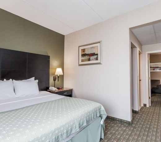 Ramada by Wyndham Newburgh/West Point