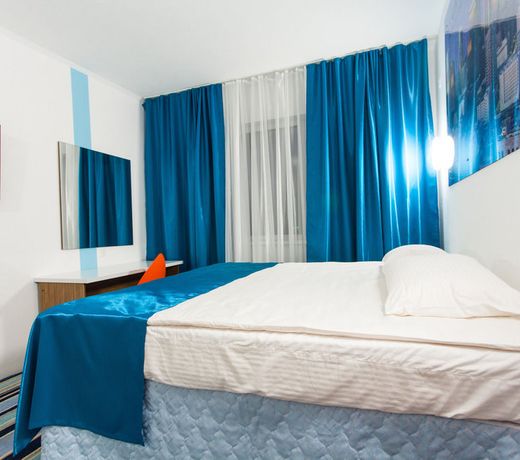 Global Sky Apartments