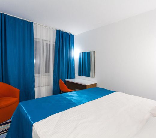Global Sky Apartments