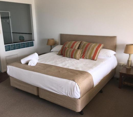 Coral Cove Resort