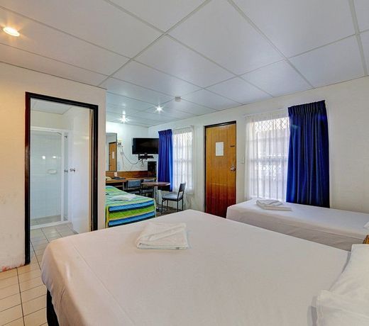 Chalet Motor Inn