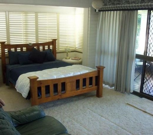 RUBYANNA RISE BED & BREAKFAST