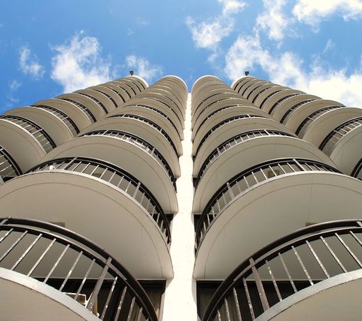 Meridian Plaza by Beach Vacations