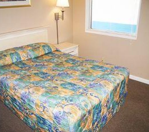 Polynesian Oceanfront Motel