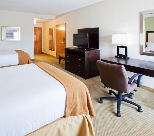 Holiday Inn Express Myrtle Beach-Broadway at the Beach, an IHG Hotel