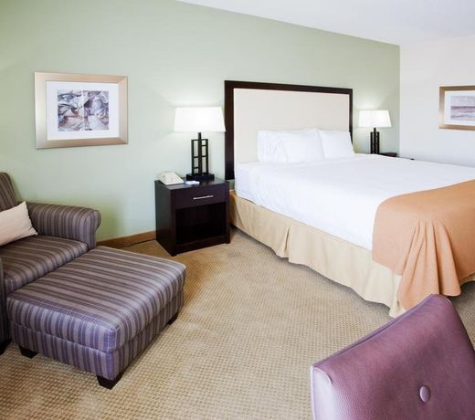 Holiday Inn Express Myrtle Beach-Broadway at the Beach, an IHG Hotel