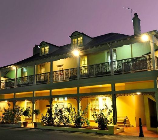 Clifton Motel & Grittleton Lodge