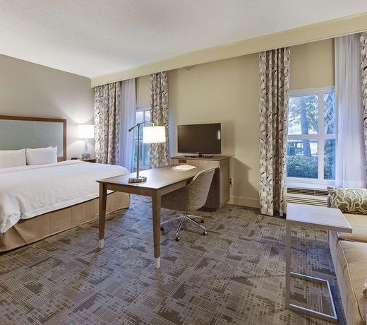 Hampton Inn Myrtle Beach Broadway at the Beach