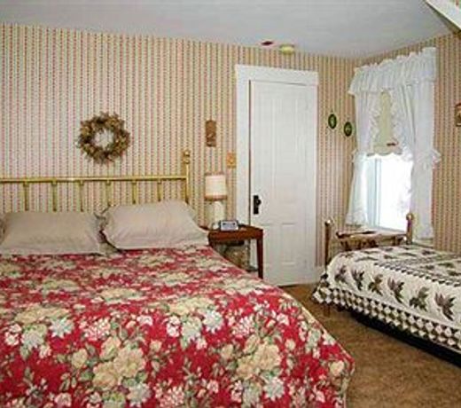 The Combes Family Inn