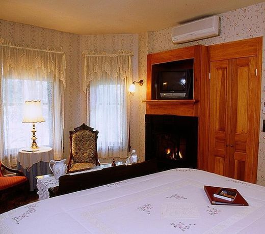 The Governor's Inn