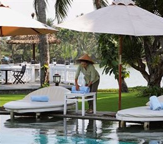 River Beach Resort & Residences