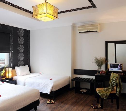Orchid Hotel
