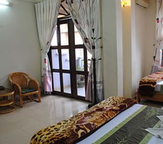 Sunny B Hotel