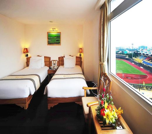 Romance Hotel