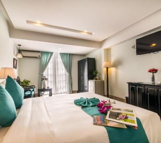 The Sunriver Boutique Hotel