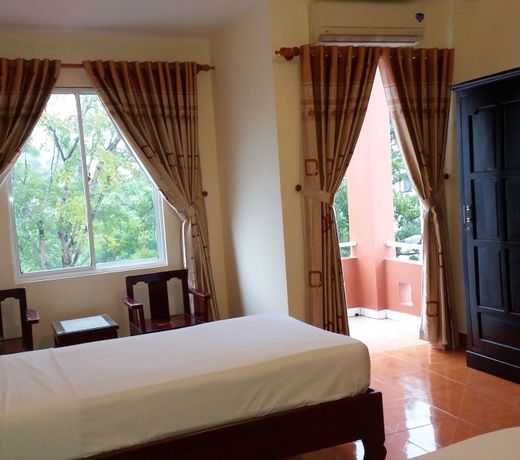 Lam Bao Long Hotel