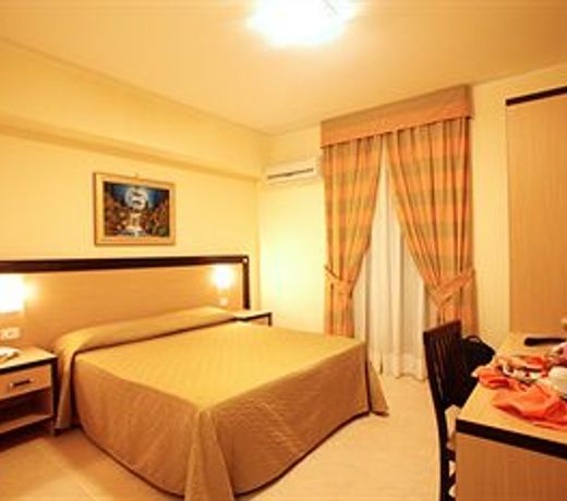 Bouganville Palace Hotel
