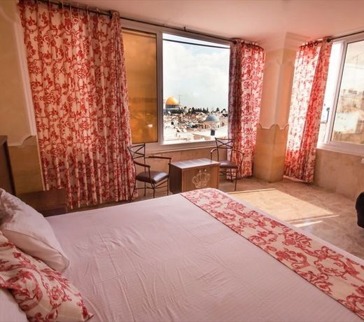 Hashimi Hotel