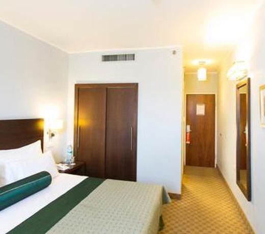 Prima Royale Hotel