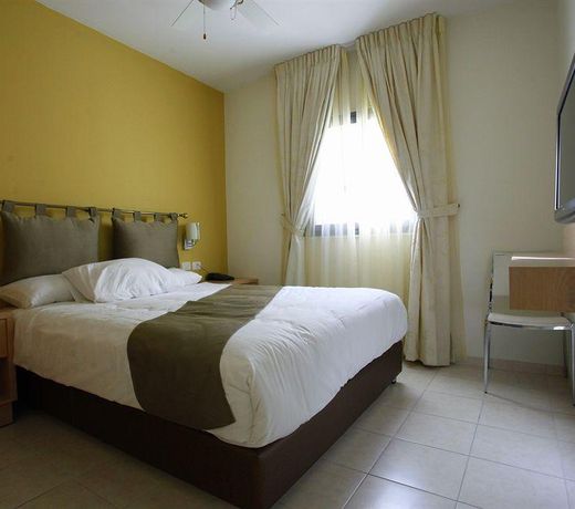TAMAR RESIDENCE